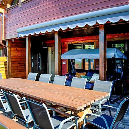 Osrodek Wypoczynkowy Ida * ミエレンコ